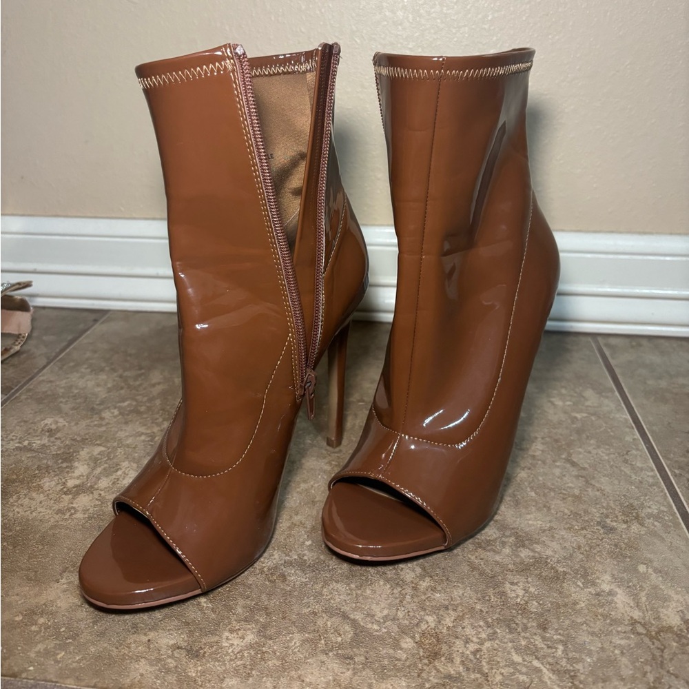 Steve Madden Elettra Brown Heels